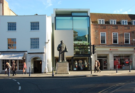 A team of master-planners will help the council and the people of Guildford shape the town centre for the near future.