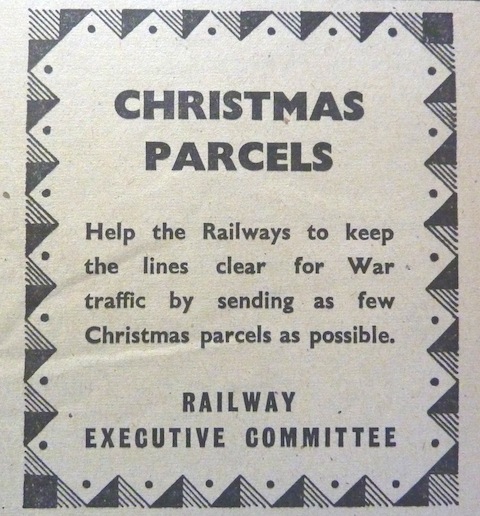 A notice from the wartime Railway Executive Committee regarding wartime parcels.