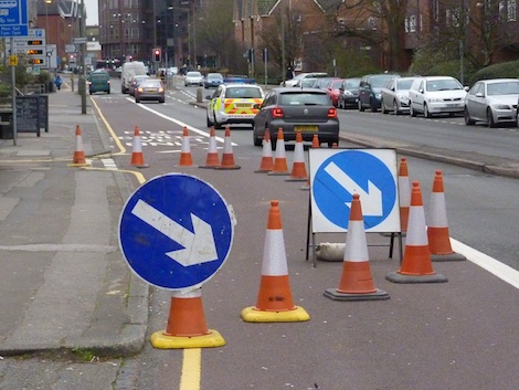 Woodbridge Road - Bus Lane closed because of road surface problem