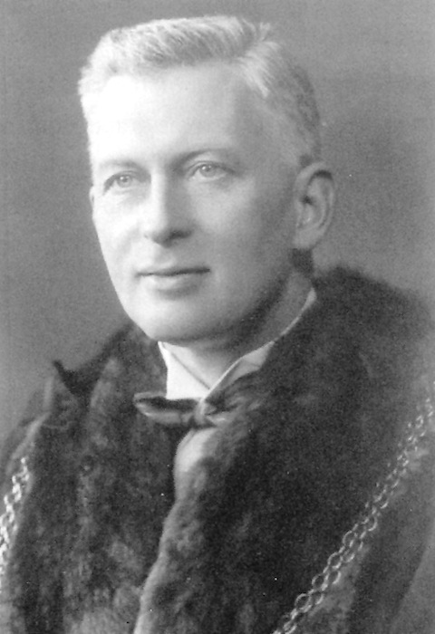 Alderman William Harvey OBE.