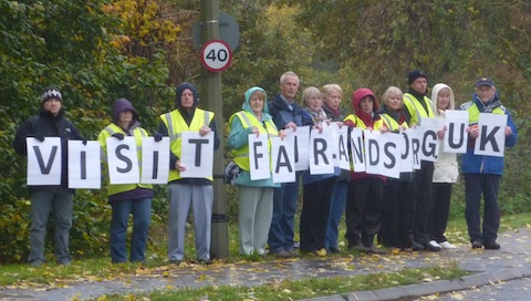 These were urging people to view the Fairlands website.