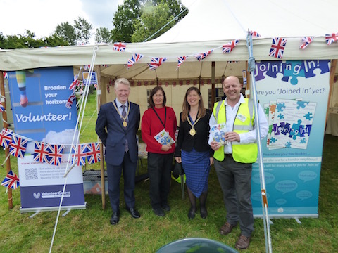 Pictured with the mayor are community warden Tracy James and far right David Rose of Joining In!