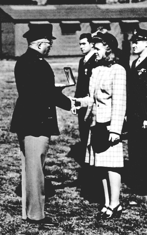 Presentation of Air Medal to Lillian Avent 7th Nov.1945 or 46 - Copy