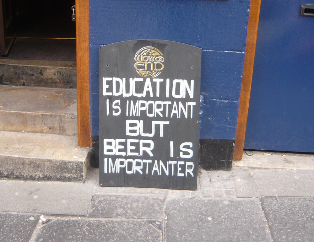 Evidently there is meant to be something wrong with this one. Seen in the Royal Mile, Edinburgh during the festival.