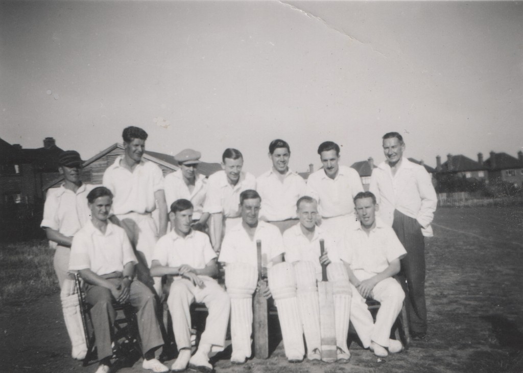Drummond Bros cricket team pictured in Stoughton recreation ground. Jack Lomas is third from right in the back row. John Lomas recognise an number of the faces can't name any, but says the umpire lived in Gravetts Lane.