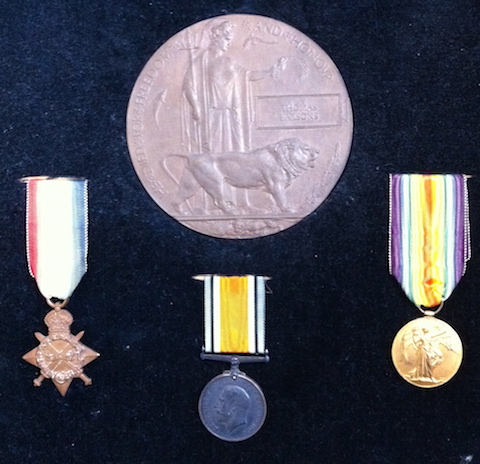 Pte Tom Parsons' medals and bronze death plaque.